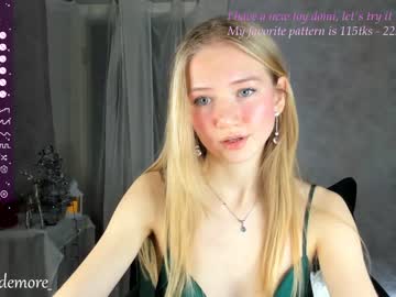 girl Lovely, Naked, Sexy & Horny Cam Girls with alexandra_demore