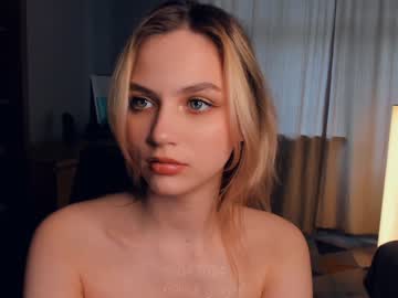 girl Lovely, Naked, Sexy & Horny Cam Girls with melisa_ginger
